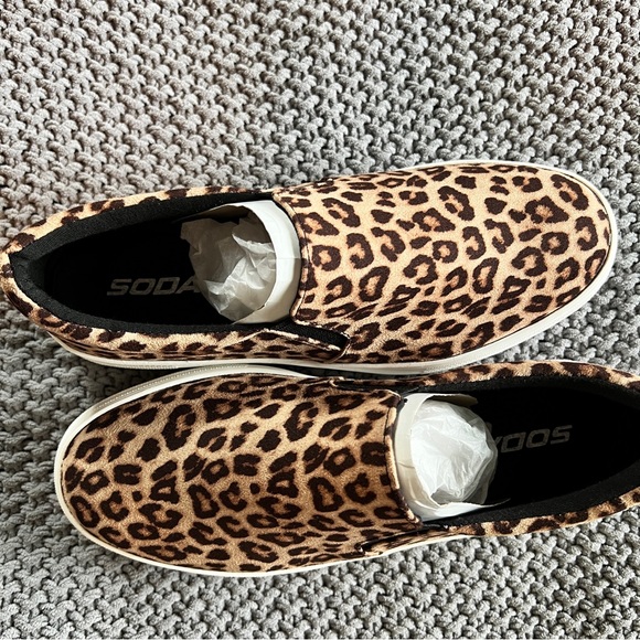 Soda Shoes - Leopard Print Sneakers